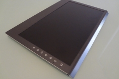 gechic-2501h-on-lap-full-hd-lcd-portable-monitor-review gechic-2501h-on-lap-full-hd-lcd-portable-monitor-review